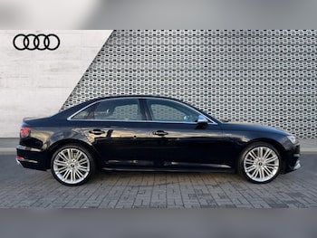 Used Audi A4 2017 for sale - 76872646: Photo