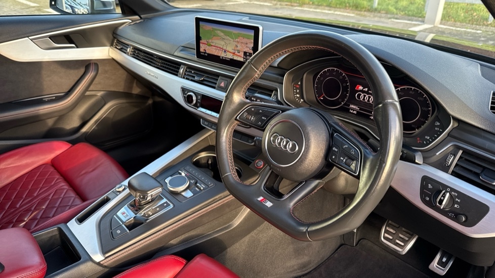 Used Audi A4 2017 for sale - 76872646: Photo 6