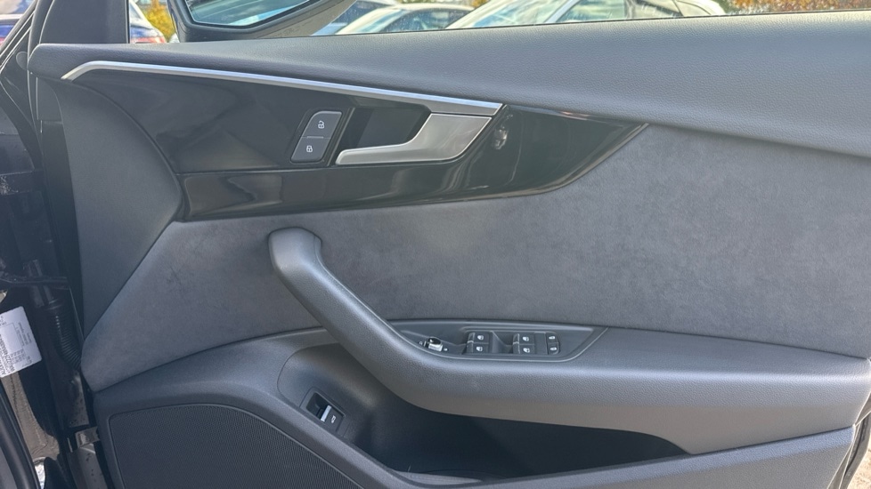 Used Audi A4 2023 for sale - 76154656: Photo 28