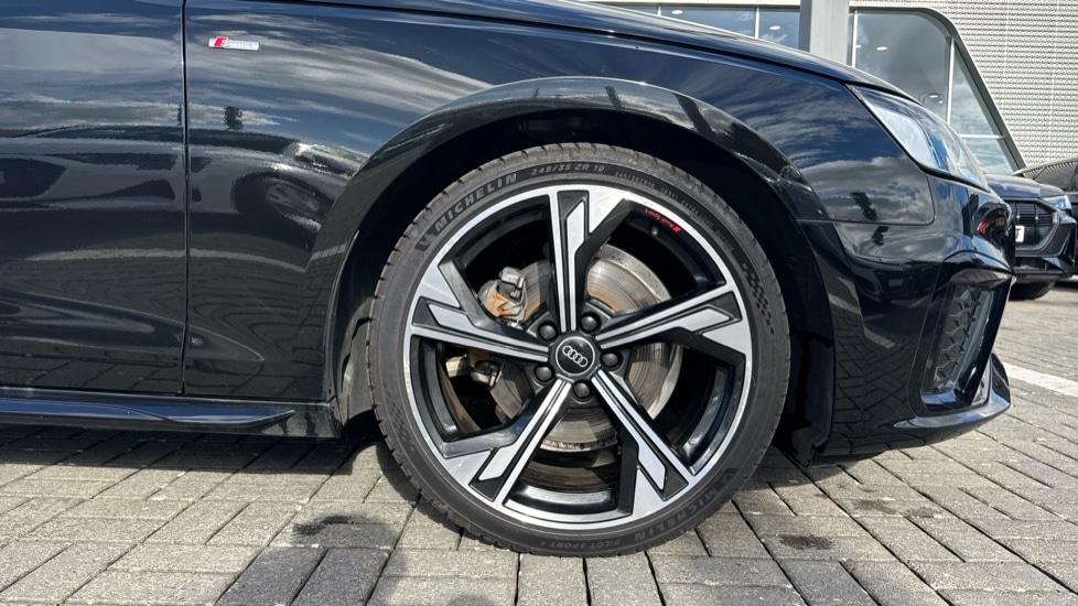 Used Audi A4 2023 for sale - 76154656: Photo 5