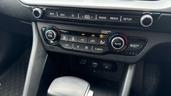 Used Kia Niro 2020 for sale - 76311913: Photo 32