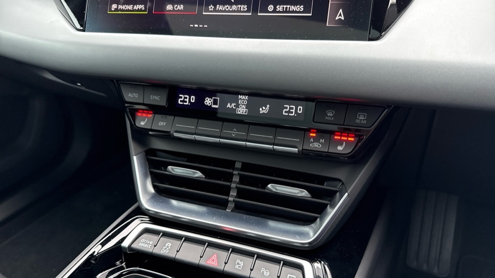 Used Audi e-tron GT 2025 for sale - 76660978: Photo 16