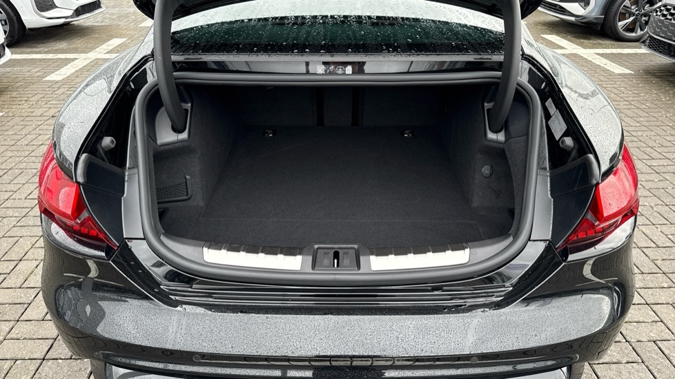 Used Audi e-tron GT 2025 for sale - 76660978: Photo 18