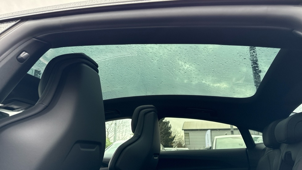 Used Audi e-tron GT 2025 for sale - 76660978: Photo 35