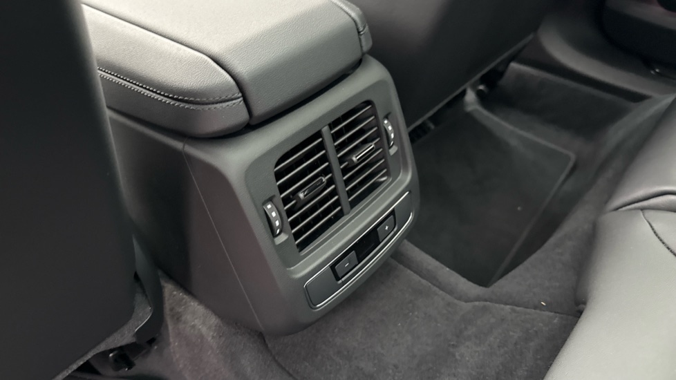 Used Audi e-tron GT 2025 for sale - 76660978: Photo 47