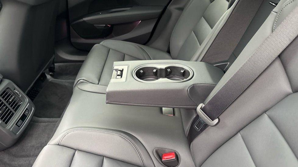Used Audi e-tron GT 2025 for sale - 76660978: Photo 48