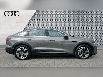Used Audi Q8 2024 for sale - 75373139: Photo