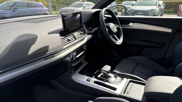 Used Audi Q5 2024 for sale - 76234155: Photo 2