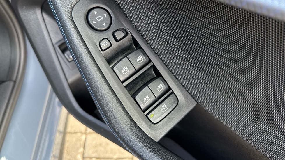 Used BMW 1 Series 2023 for sale - 76586804: Photo 44