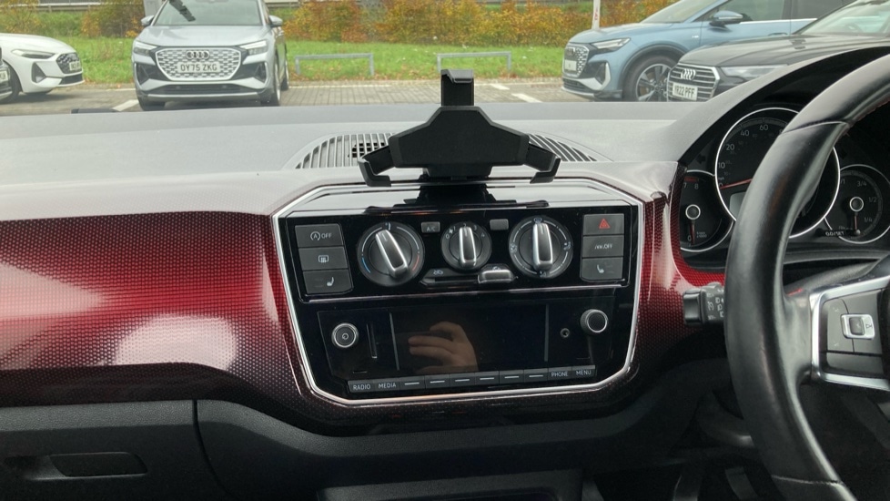 Used Volkswagen up! 2022 for sale - 76869742: Photo 12