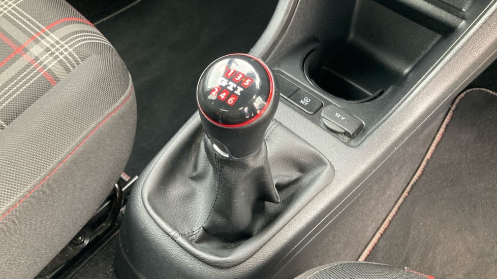 Used Volkswagen up! 2022 for sale - 76869742: Photo 29