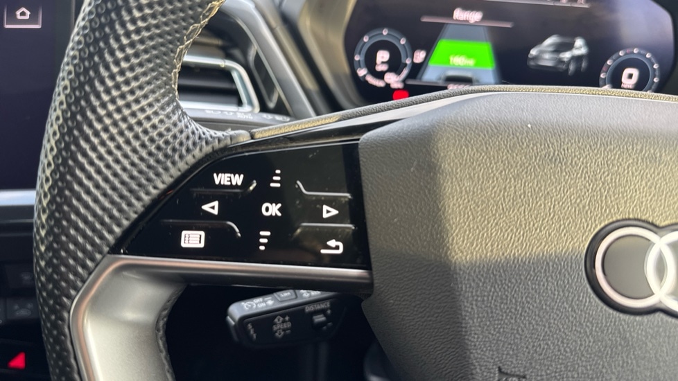 Used Audi Q4 e-tron 2023 for sale - 76870988: Photo 24