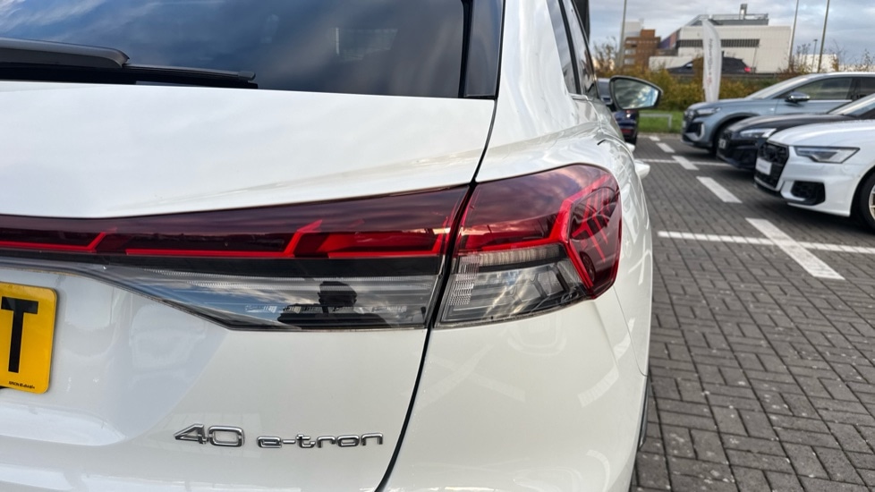 Used Audi Q4 e-tron 2023 for sale - 76870988: Photo 33