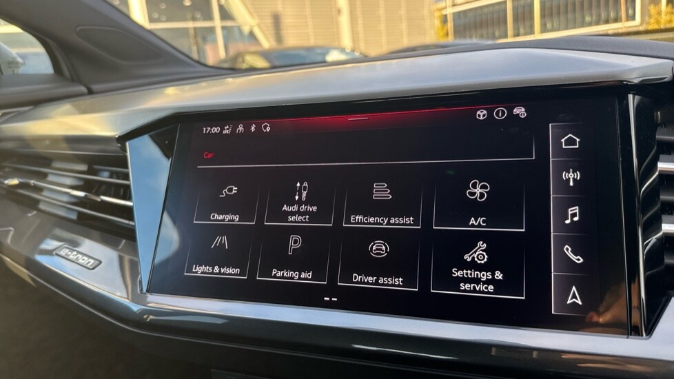 Used Audi Q4 e-tron 2023 for sale - 76870988: Photo 45