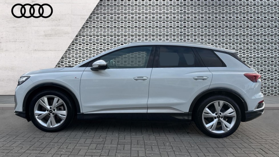 Used Audi Q4 e-tron 2023 for sale - 76870988: Photo 9