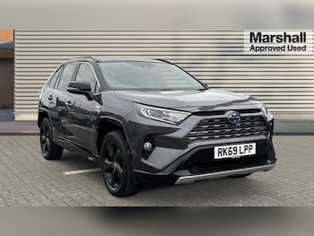 2019 - 2.5 VVT-i Hybrid Dynamic 5dr CVT [Pan Roof] 2WD
