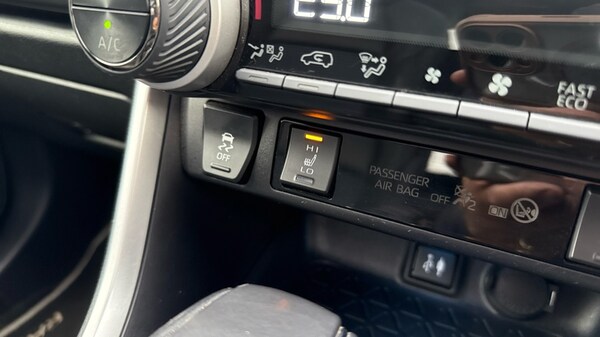 Used Toyota RAV4 2019 for sale - 76112092: Photo 34