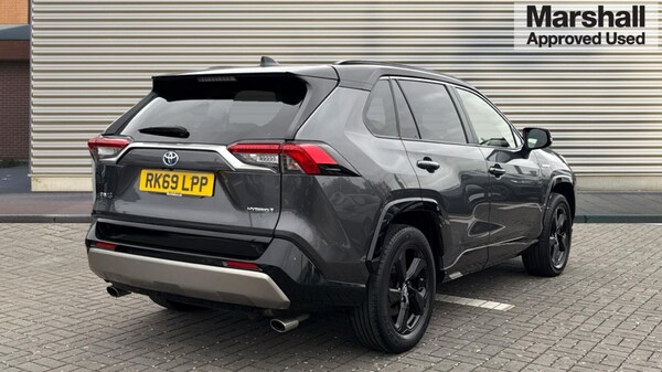 Used Toyota RAV4 2019 for sale - 76112092: Photo 3