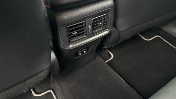 Used Toyota RAV4 2019 for sale - 76112092: Photo 41