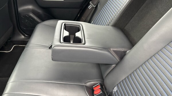 Used Toyota RAV4 2019 for sale - 76112092: Photo 42