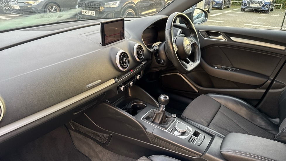 Used Audi A3 2018 for sale - 77060706: Photo 2