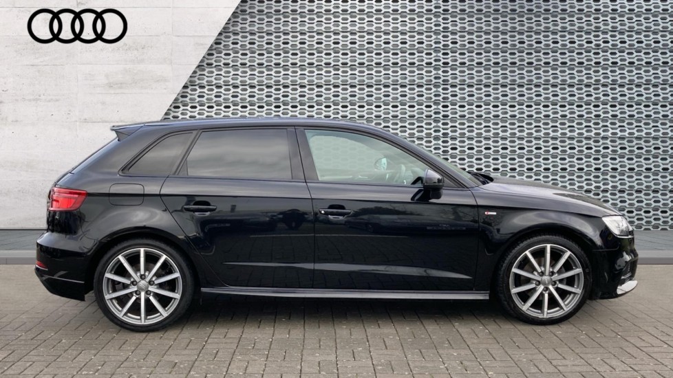 Used Audi A3 2018 for sale - 77060706: Photo 4