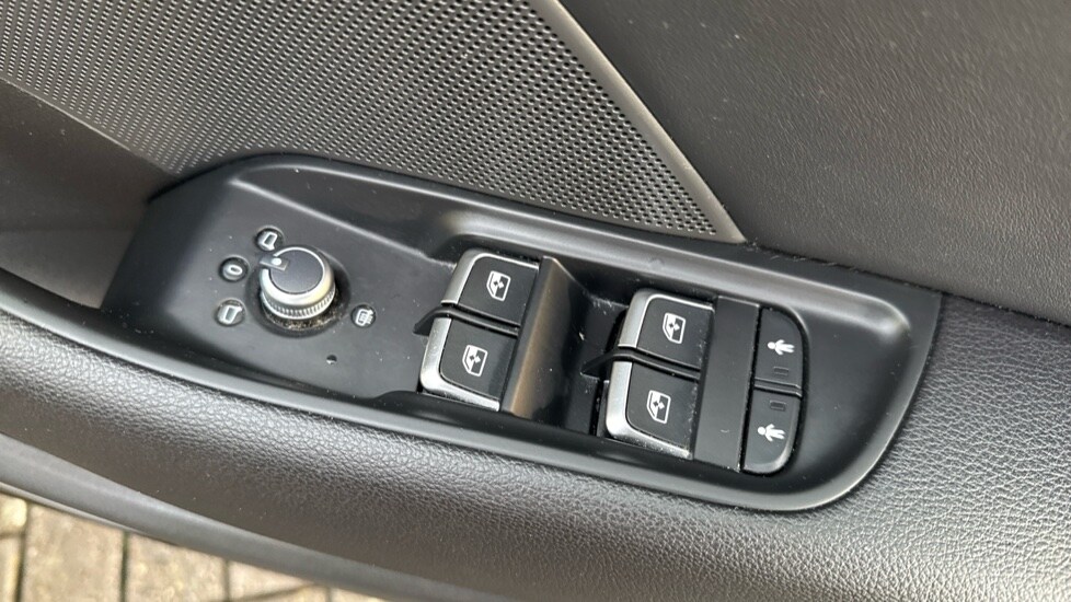 Used Audi A3 2018 for sale - 77060706: Photo 45