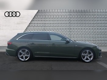 Used Audi A4 2024 for sale - 76847153: Photo
