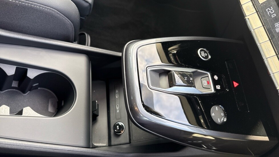 Used Audi Q4 e-tron 2025 for sale - 76872070: Photo 27