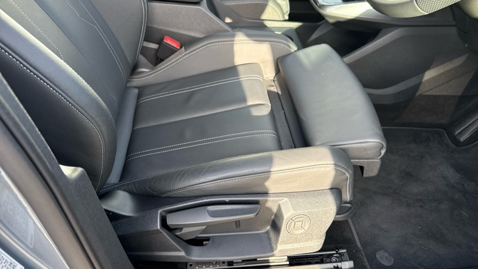 Used Audi Q4 e-tron 2025 for sale - 76872070: Photo 29