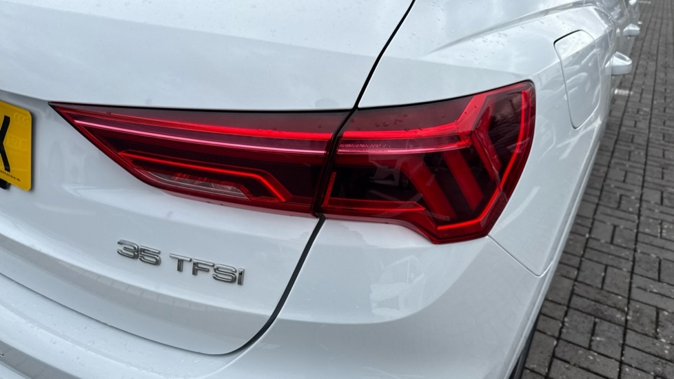 Used Audi Q3 2020 for sale - 76870779: Photo 33