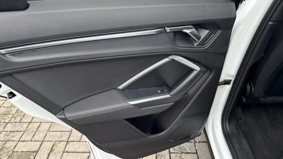 Used Audi Q3 2020 for sale - 76870779: Photo 42