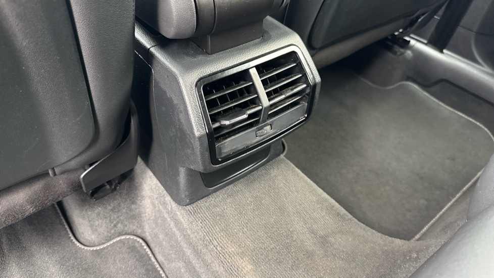 Used Audi Q3 2020 for sale - 76870779: Photo 43