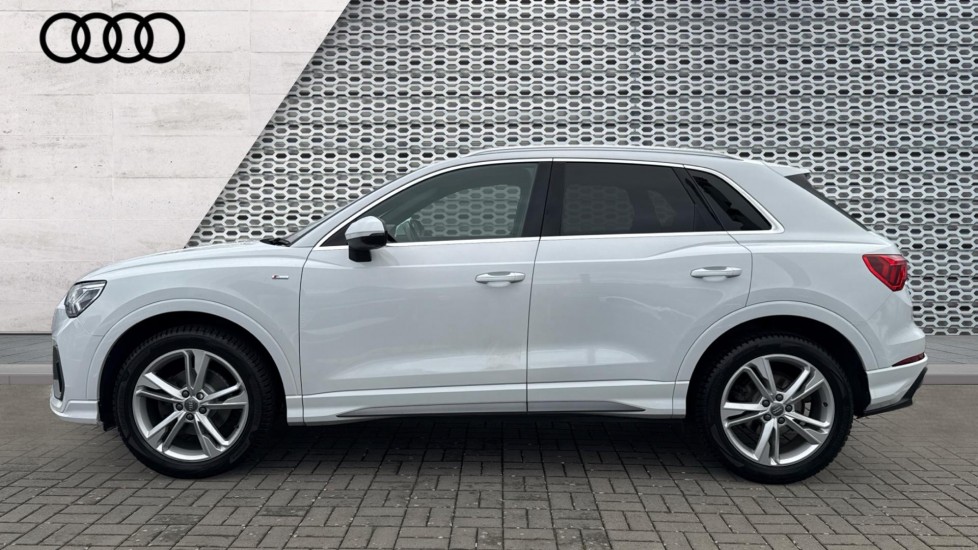 Used Audi Q3 2020 for sale - 76870779: Photo 9