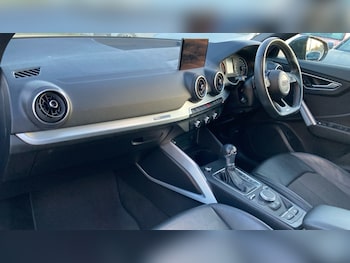 Used Audi Q2 2020 for sale - 76717335: Photo