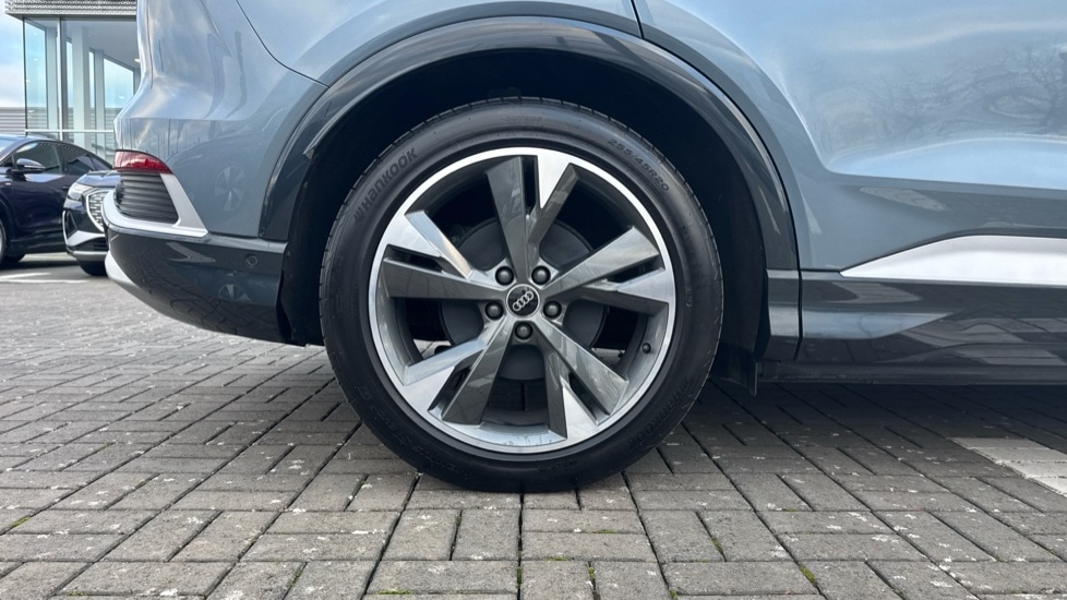 Used Audi Q4 e-tron 2025 for sale - 76229158: Photo 21