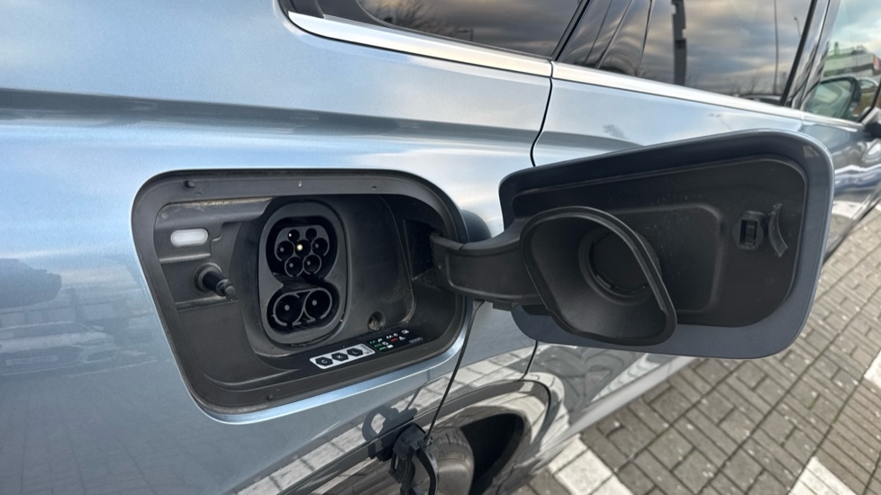 Used Audi Q4 e-tron 2025 for sale - 76229158: Photo 22