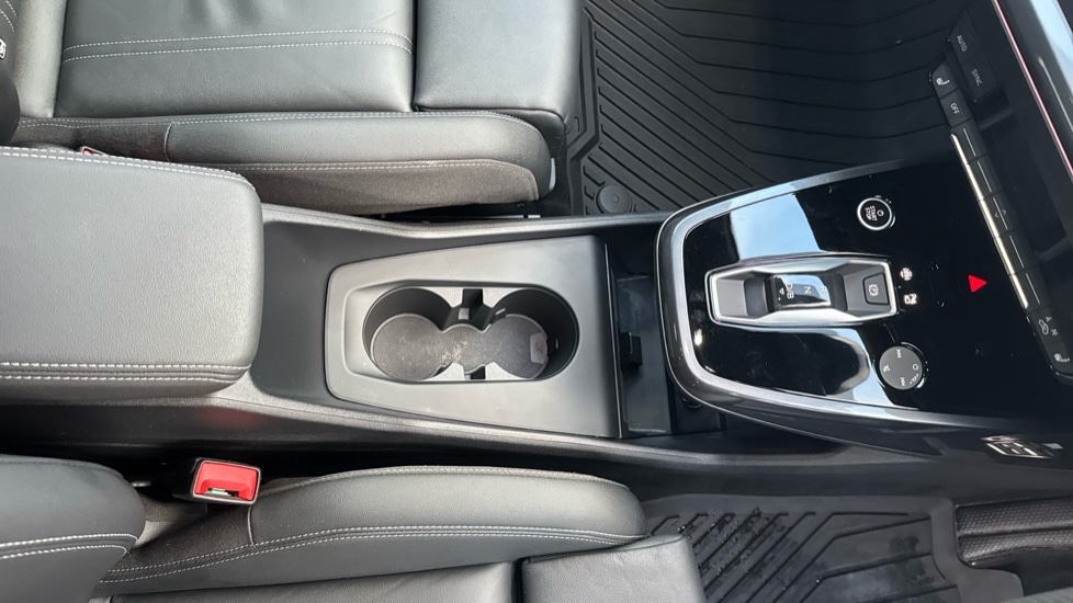 Used Audi Q4 e-tron 2025 for sale - 76229158: Photo 27