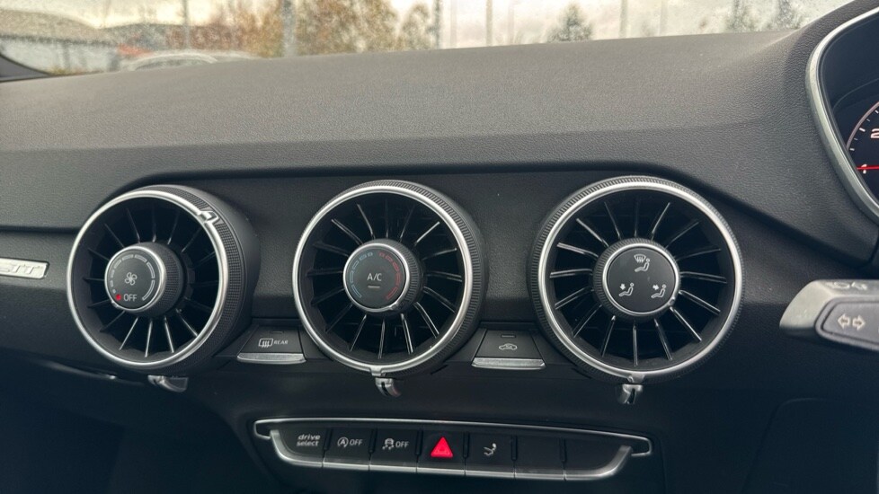 Used Audi TT 2019 for sale - 76475077: Photo 16