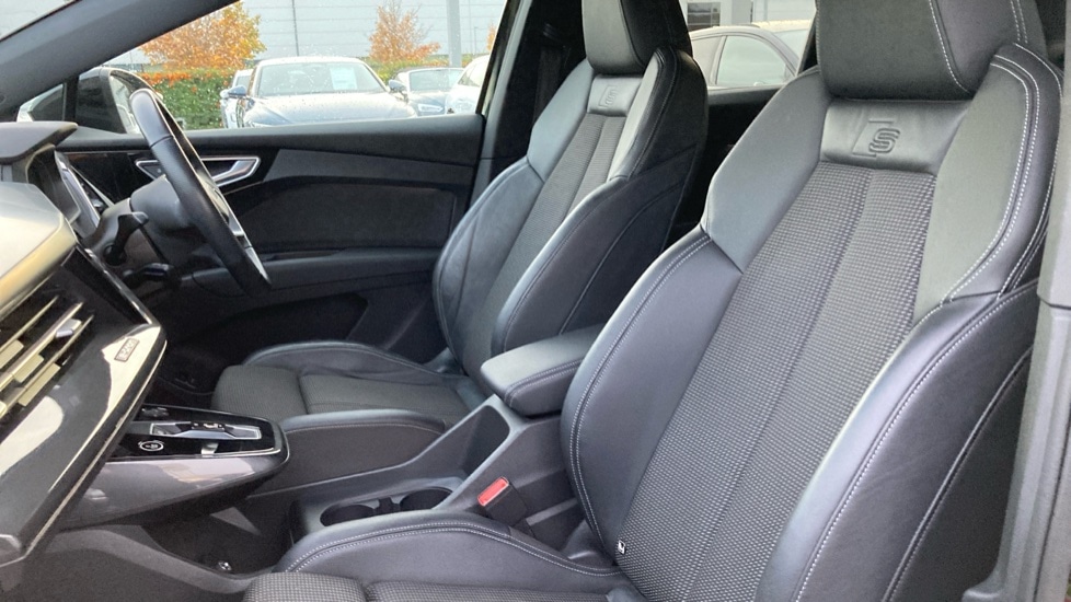 Used Audi Q4 e-tron 2021 for sale - 76533970: Photo 17