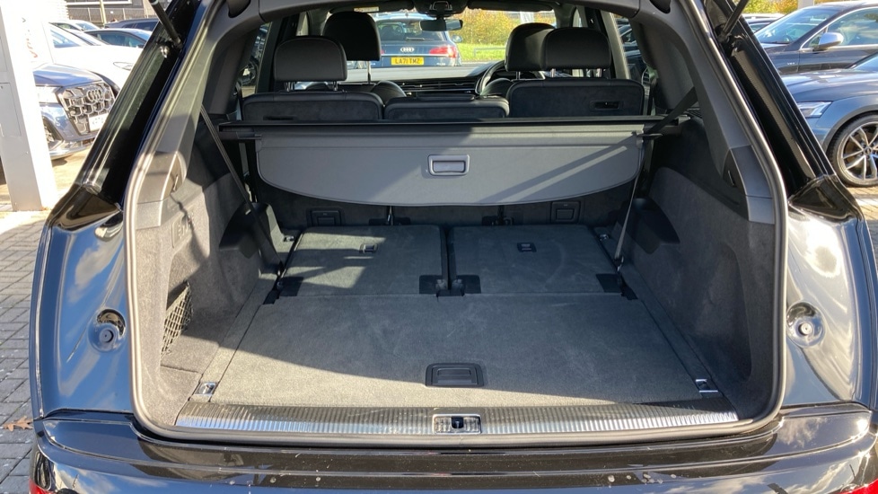 Used Audi Q7 2025 for sale - 76870646: Photo 18