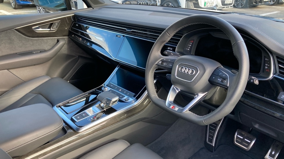 Used Audi Q7 2025 for sale - 76870646: Photo 6