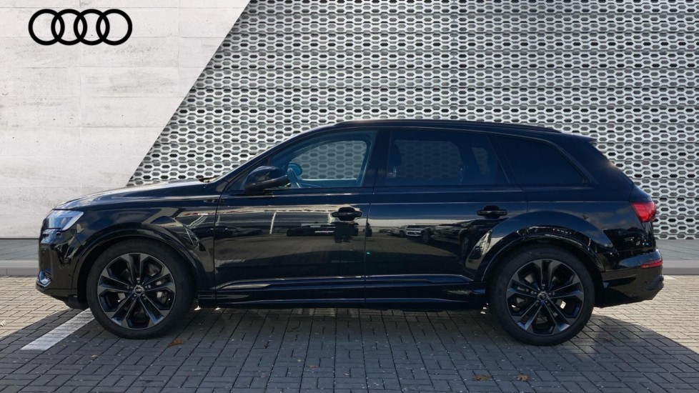 Used Audi Q7 2025 for sale - 76870646: Photo 9