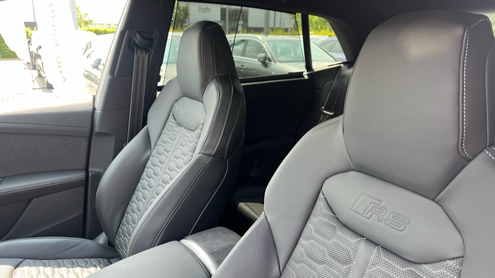 Used Audi RS Q8 2025 for sale - 76176388: Photo 17