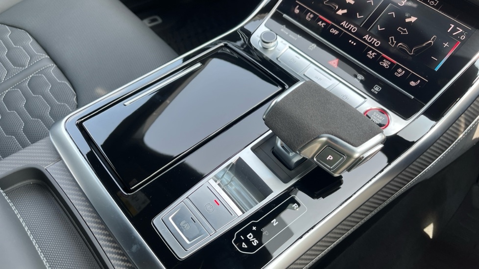 Used Audi RS Q8 2025 for sale - 76176388: Photo 19