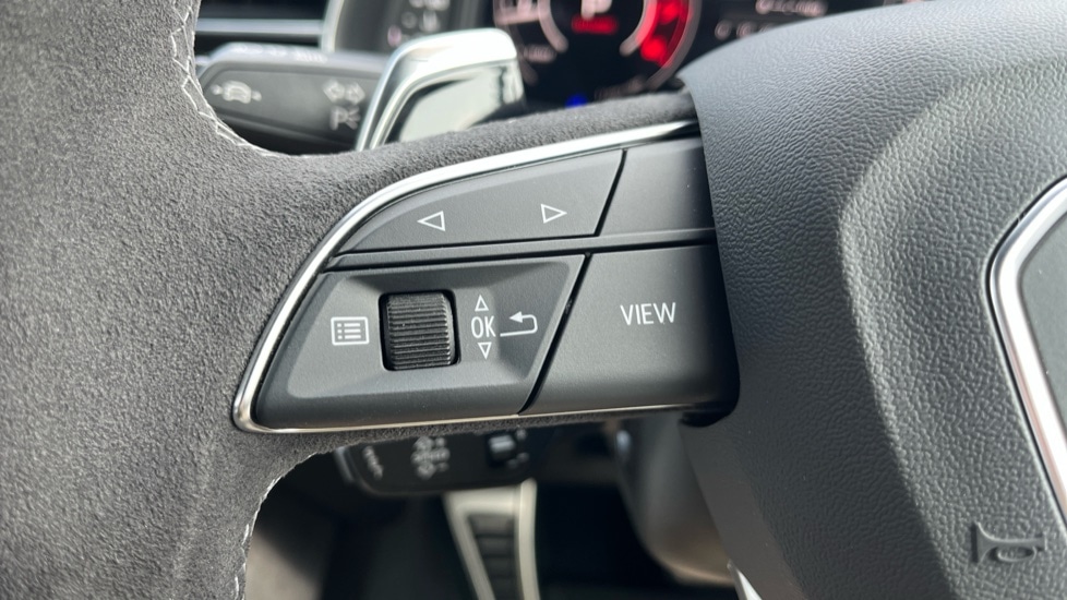 Used Audi RS Q8 2025 for sale - 76176388: Photo 24