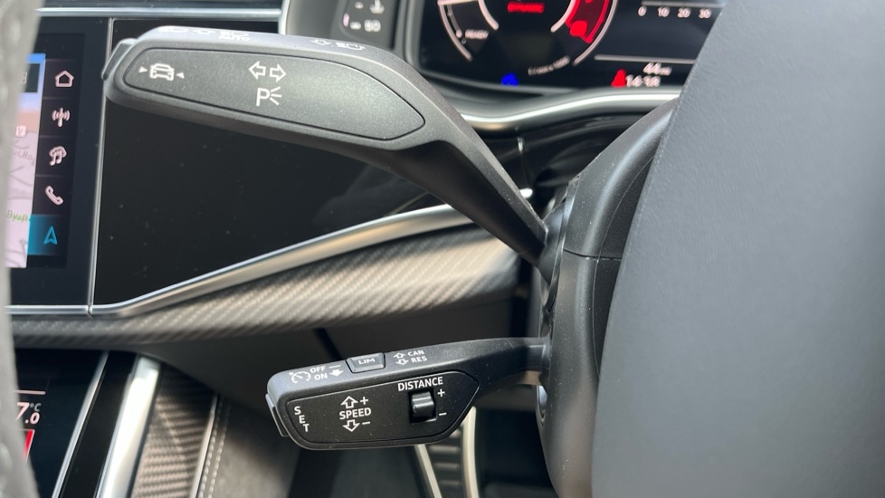 Used Audi RS Q8 2025 for sale - 76176388: Photo 31