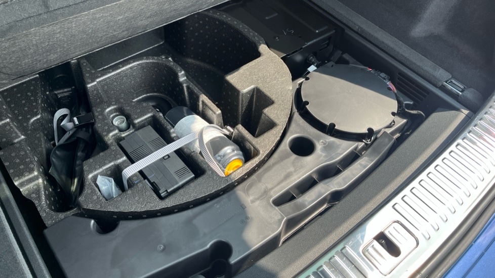Used Audi RS Q8 2025 for sale - 76176388: Photo 42