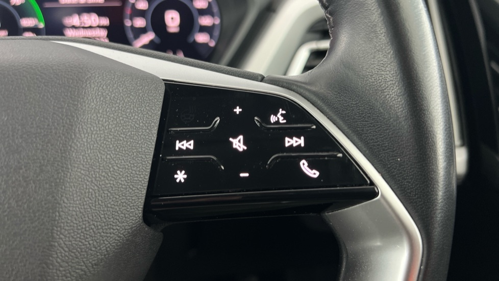 Used Audi Q4 e-tron 2022 for sale - 76928086: Photo 42