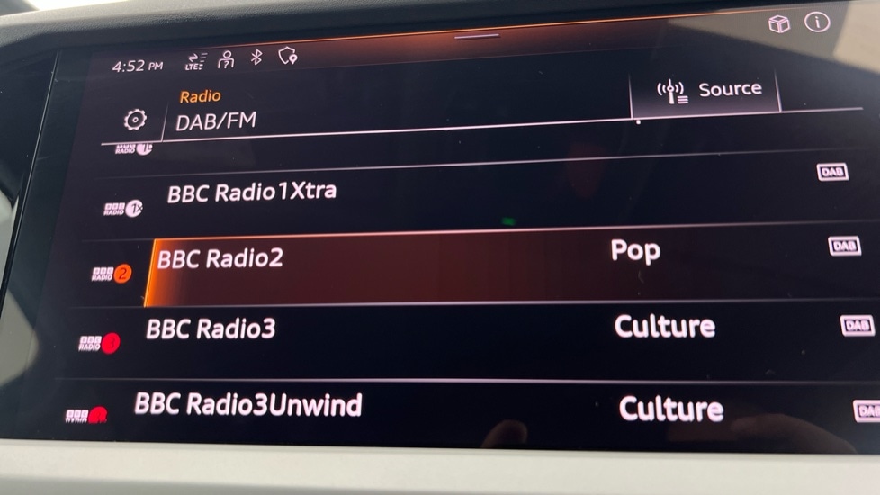 Used Audi Q4 e-tron 2022 for sale - 76928086: Photo 48